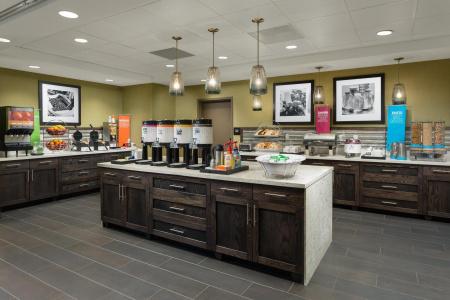 Hampton Inn & Suites -, CA - 16