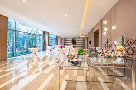 Radisson Exhibition Center Shanghai - 13