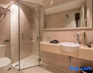 Reddoorz Plus Nhan Hoa - 25