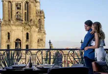 Zocalo Central - 30