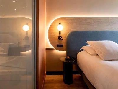 Mercure Angoulême Hôtel de France - 65