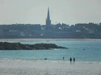 Kyriad Saint Malo Centre Plage - 27