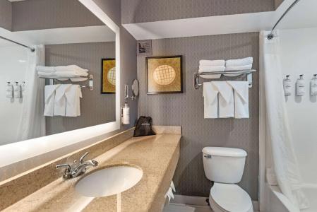 Best Western Premier City Gateway - 88