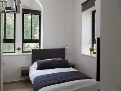 Ben Hillel Boutique - 2