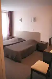 Hôtel du Roussillon - 17