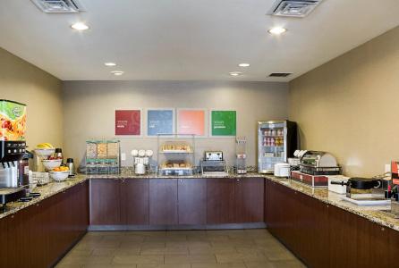 Comfort Suites Medical Center - 33