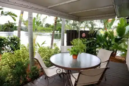 The Cabanas Guesthouse & Spa - Gay Men's Resort - 43
