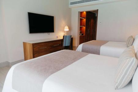 Emporio Cancun - 2