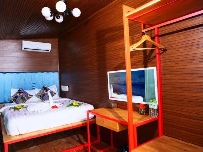 Sandy Beach Bungalows - 85