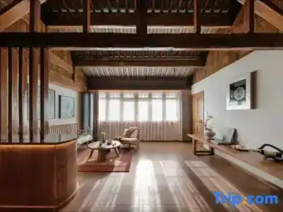 Arro Khampa by Zinc Journey Lijiang - 52