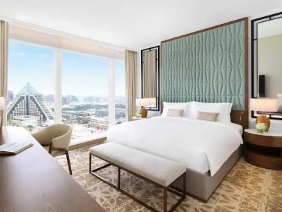Sofitel Dubai The Obelisk - 5