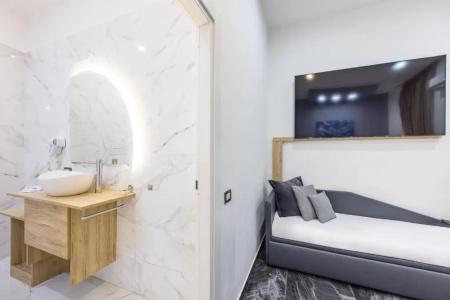 Bella Napoli Suites - 33