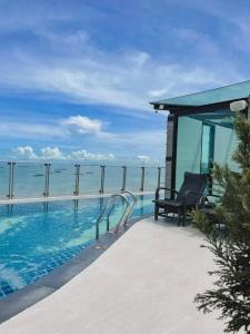 Serenotel Pattaya - 13