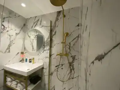 Best Western Plus Le Moderne - 10