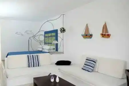 Belvedere Gerakas Luxury Suites - 4