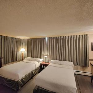 Divya Sutra Suites on Robson Downtown - 26