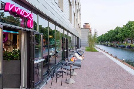 Moxy Utrecht - 18