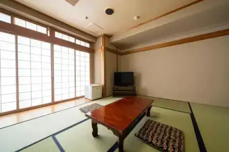Royal Uohachi - 44