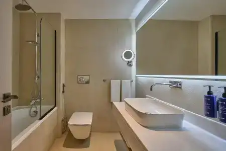 Radisson Blu Residence, Dubai Marina - 11