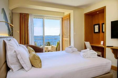 Best Western Premier Montfleuri - 78