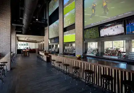 Marriott Marquis Houston - 30
