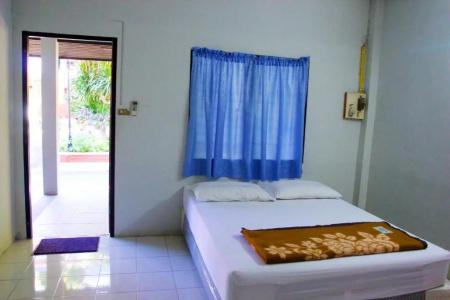 Sichang Shine Khao Resort - 33