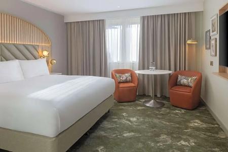 DoubleTree by Hilton Bristol North - 52