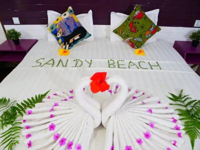 Sandy Beach Bungalows - 30