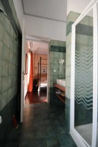 Metohi Georgila - 7