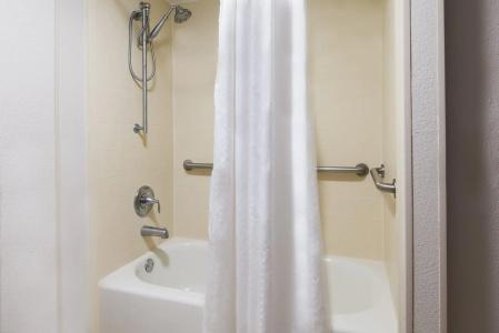 Holiday Inn Express Miami Airport Doral Area, An Ihg - 19