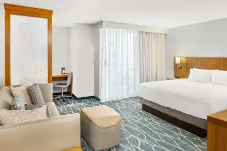 Hyatt Place Waikiki Beach - 34