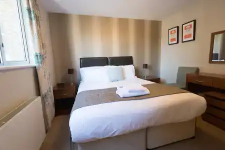 Saco Holborn – Lamb’s Conduit St - 15