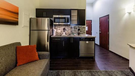 Staybridge Suites Laredo, An Ihg - 77