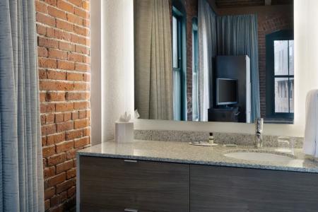 Residence Inn by Marriott Boston Downtown Seaport - 72
