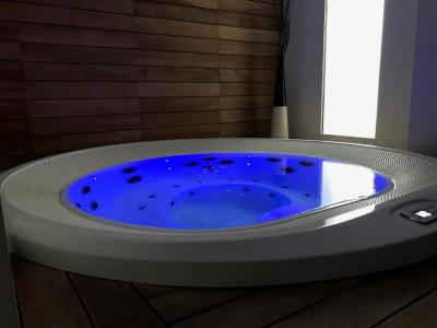 Touring Wellness & Beauty - 19