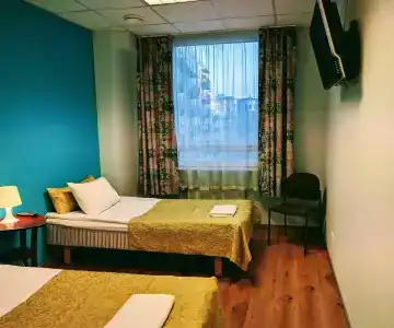 Center - 2