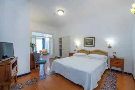 Belvedere - 133