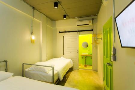 Bloo Hostel - 3