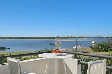 Sandcastles On The Broadwater - 65