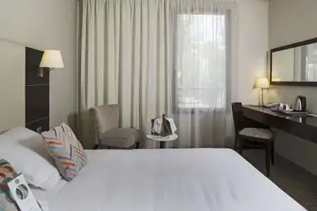 Best Western Plus hôTel De l'Arbois - 3