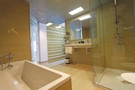 Tonga Tower Design & Suites - 48
