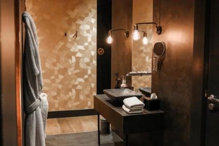 Manzo's Suites - 62