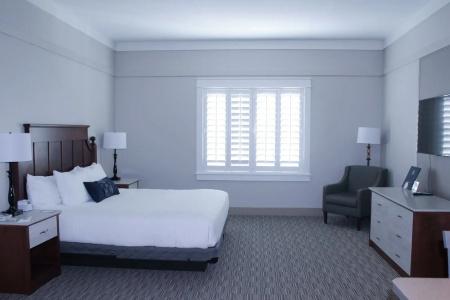 Carlisle Inn - 6
