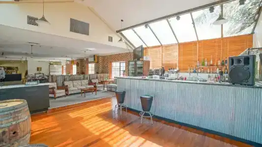 Country 2 Coast Motor Inn - 28
