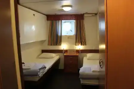 Laivahostel s/s Bore - 52
