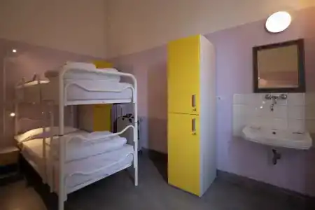 Hostel 7 Santi - 51