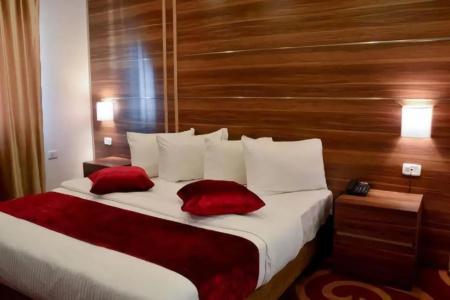 Park Plaza - 15