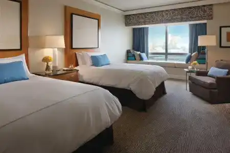 Four Seasons Miami - 6