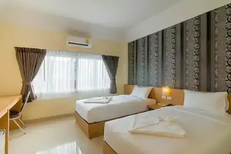 Suksomboon - 82
