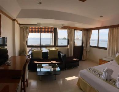 Seaview Sriracha - 48